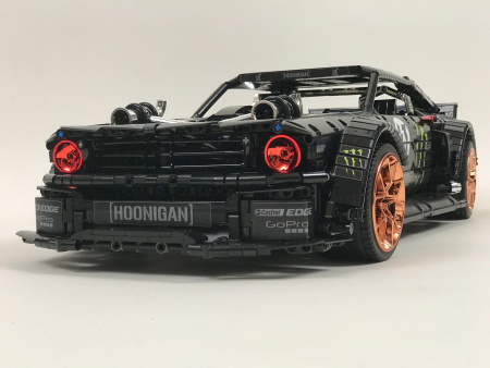 Конструктор Lepin 20102 Ford Mustang Hoonicorn RTR V2