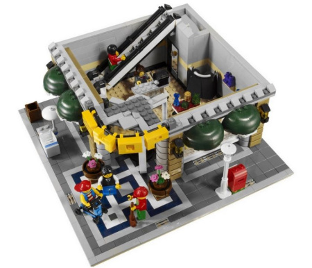 Конструктор Lepin 15005 Большой универмаг