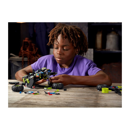 Конструктор Lego 42118 Technic Monster Jam Grave Digger