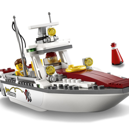 Конструктор Lepin 02028 Рыболовный катер