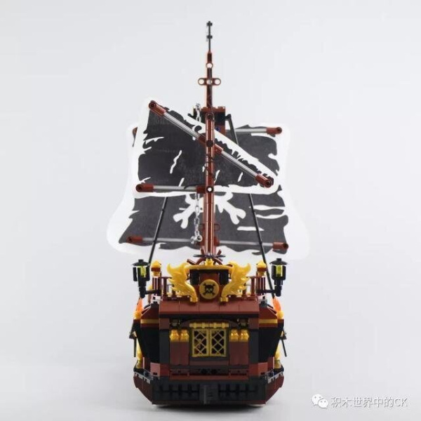 Конструктор 982001 - Пиратский корабль Бог Бури