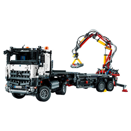 Конструктор Lion King 180097 Мерседес-Бенц Арокс 3245