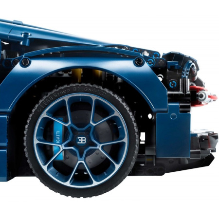 LEGO 42083 Bugatti Chiron