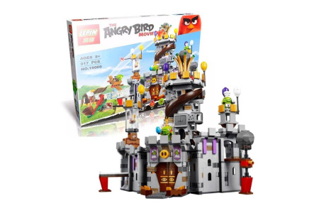 Конструктор Lepin 19006 Замок Короля свинок
