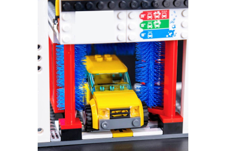 Конструктор Lepin 02073 Городской гараж