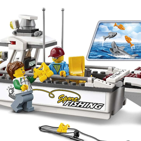 Конструктор Lepin 02028 Рыболовный катер