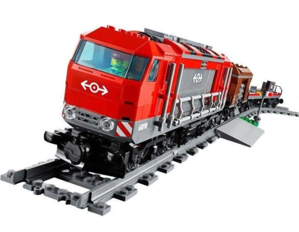 Конструктор 40022 Мощный грузовой поезд на пульте управления