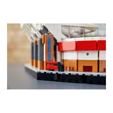 LEGO 10272 Стадион Олд Траффорд - Манчестер Юнайтед
