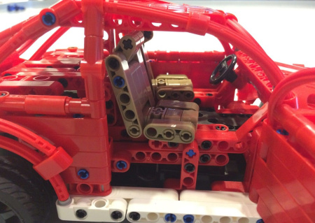 Конструктор CaDa C51016W на радиоуправлении