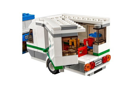 Конструктор Lepin 02048 Фургон для путешествий