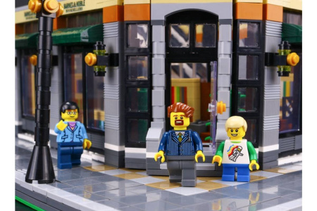 Lepin 15017 Большой торговый центр с магазинами