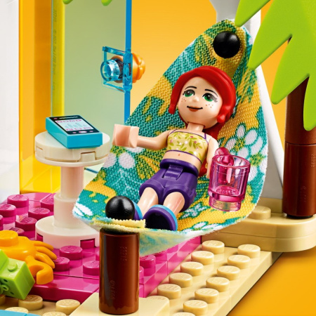 Конструктор Lego 41428 Friends Пляжный домик