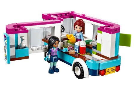 Конструктор Lepin 01048 Фургончик по продаже горячего шоколада