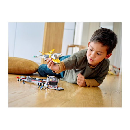 Конструктор Lego 60289 Транспортировка самолета на авиашоу