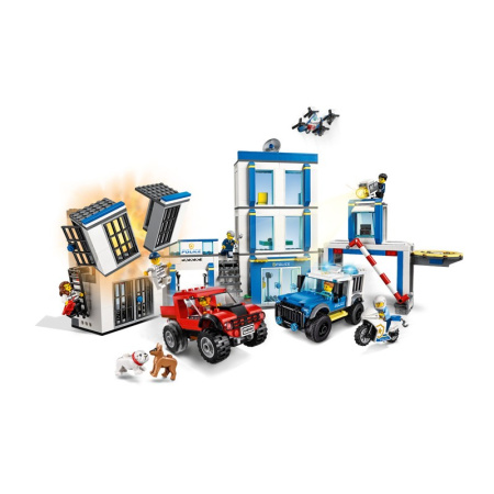 Конструктор Lego 60246 City Police Полицейский участок