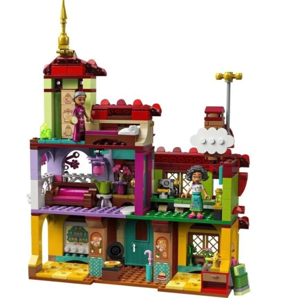 Конструктор 60160 - Дом семьи Мадригал