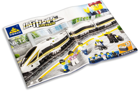 Конструктор KAZI 98228 "Скоростной пассажирский поезд"